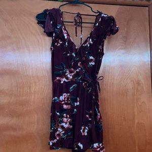 xs burgundy romper